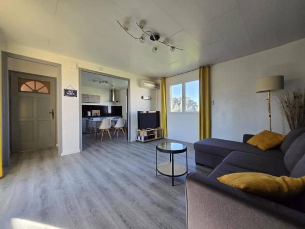 Superbe Mas avec multiples logements et piscine à Bompas