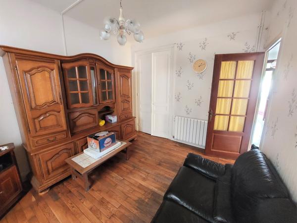Maison
         13 pièces
        - 440 m² 445 000 € *