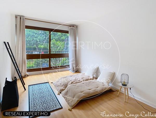 Le Chesnay (78150) Appartement 2 chambres, séjour sur loggia fermée, cuisine ouverte, cave, parking