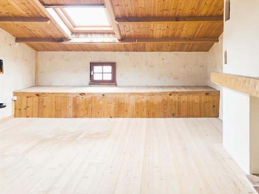 Maison
         10 pièces
        - 230 m²