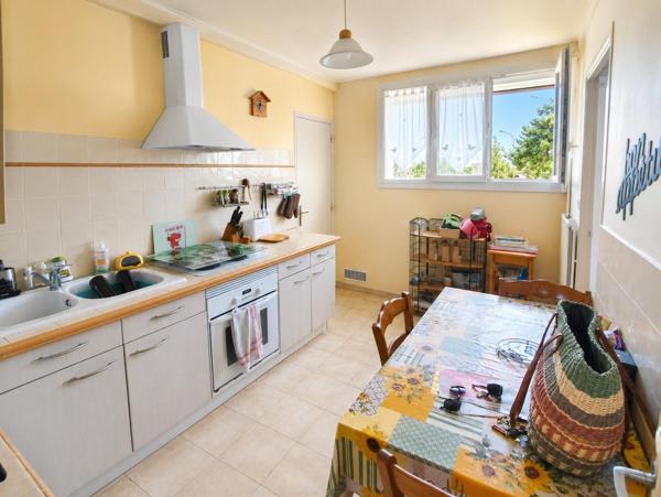 Appartement T5 rez-de-chaussée - La Peyrade