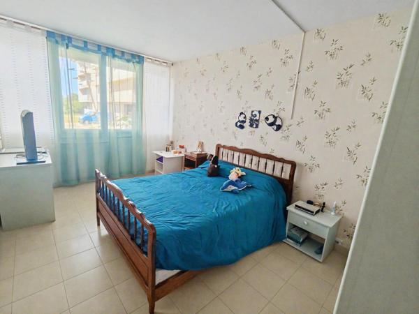 Appartement T5 rez-de-chaussée - La Peyrade