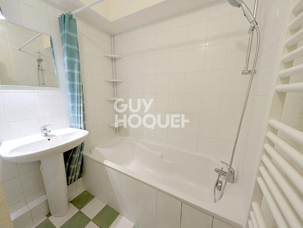 Appartement 2 pièces, DPE C, parking