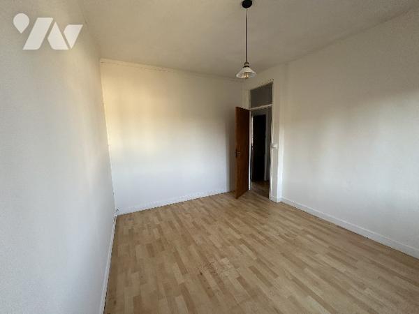 ALBERT - 3 CHAMBRES - GARAGE - JARDIN