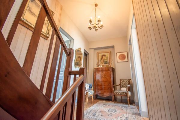 Maison à vendre 7 pièces ROYAN (17)