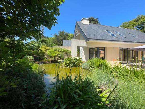 Magnifique villa contemporaine avec dépendances à Loctudy