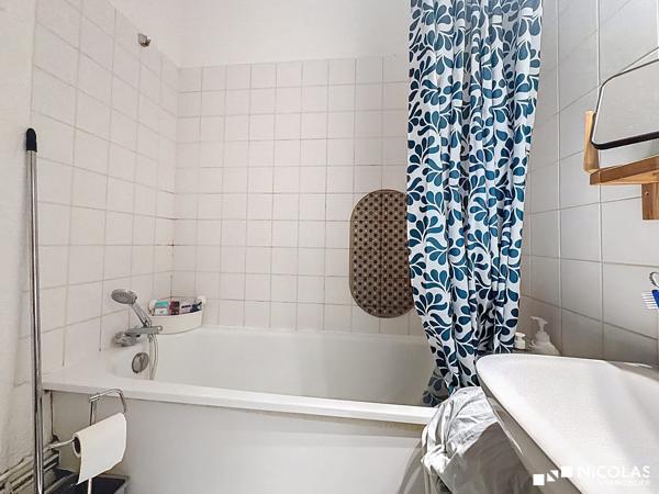 Appartement T2 30 m² – Immeuble en pierre – Quartier Saint‑Michel