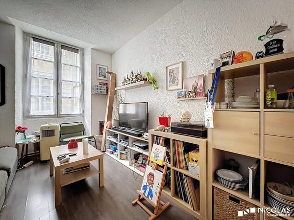 Appartement T2 30 m² – Immeuble en pierre – Quartier Saint‑Michel