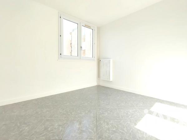 Appartement à vendre 4 pièces 80 m² Les Ulis