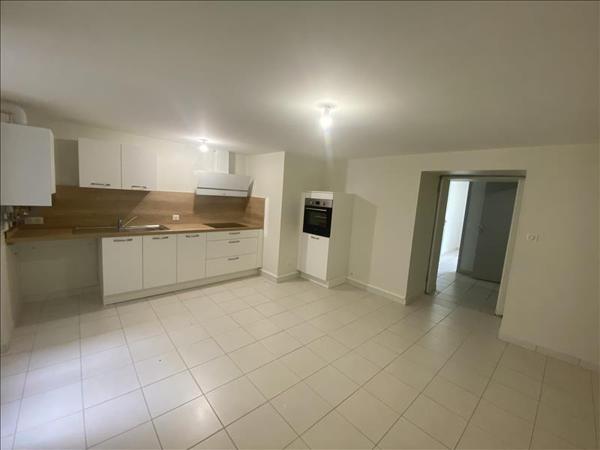 Appartement à louer |  FUMEL |  3 pièces | 51 m²