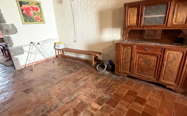 Maison à vendre    4 pièces • 140 m2 Villeneuve-de-Berg