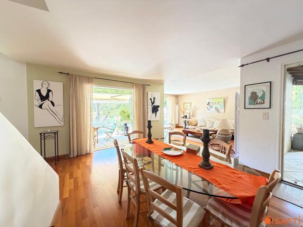 MAISON 185m2, 5 chambres, bureau, piscine, jardin!