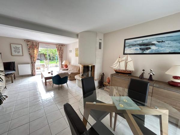 Maison contemporaine avec jardin dans un quartier calme de Dinard
