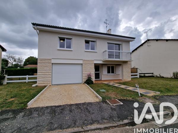 Location maison 4 pièces 102 m² Poitiers