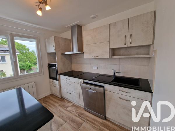 Location maison 4 pièces 102 m² Poitiers