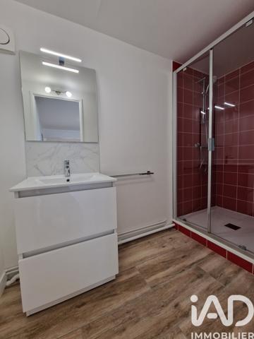 Location maison 4 pièces 102 m² Poitiers