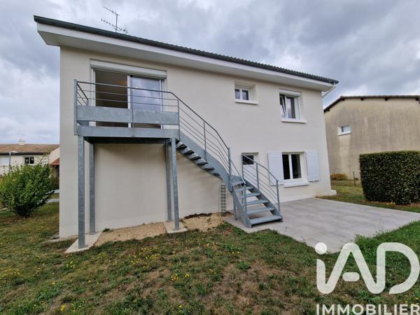 Location maison 4 pièces 102 m² Poitiers