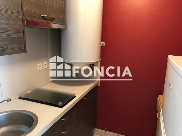 Location Appartement 2 pièces 35.55 m² - 13 RUE CHARLES GILLE Tours 37000