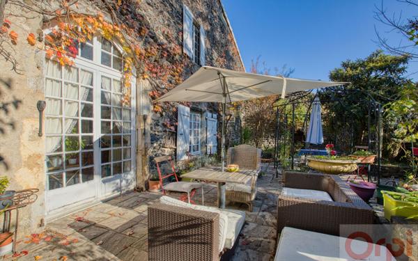 Maison à vendre    7 pièces •  Chomérac