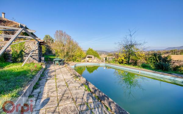 Maison à vendre    7 pièces •  Chomérac