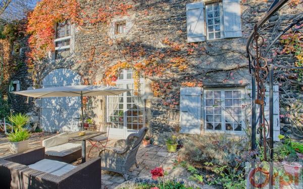 Maison à vendre    7 pièces •  Chomérac