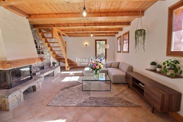 Chalet à vendre - Combloux proche plan d'eau
