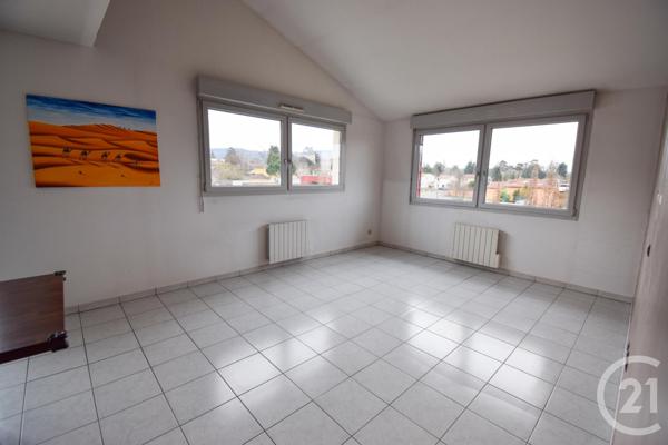 Appartement F3 à vendre  3 pièces - 75,79 m2 LES CHERES - 69