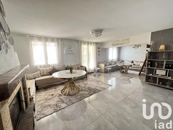 Maison à vendre 9 pièces 125 m² Savigny-le-Temple