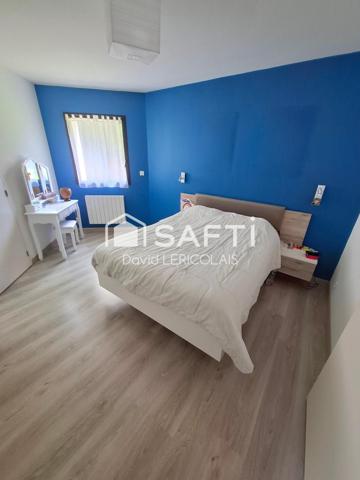 MAISON RECENTE EXCEPTIONNELLE ET ATYPIQUE