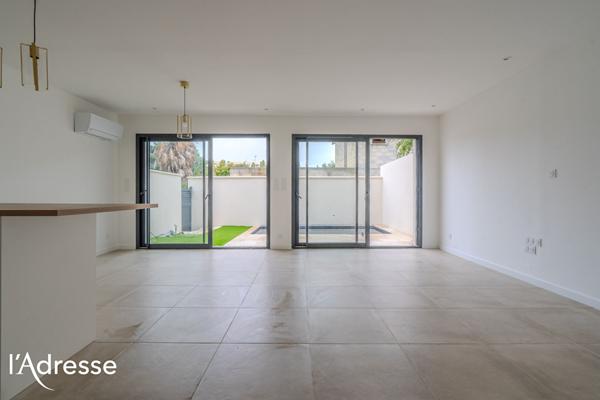 Proche Polyclinique Bordeaux Nord - Maison neuve de 110m² avec terrasse et piscine