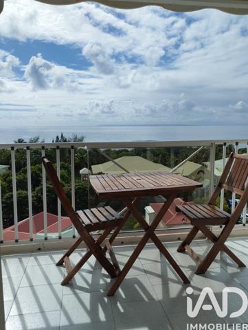 Location appartement 1 pièce 24 m² Saint-François