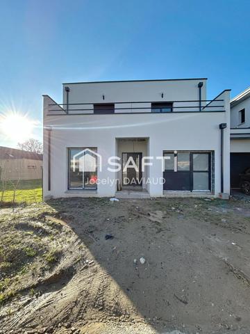 Maison neuve 7 CH avec 7 sd'eau