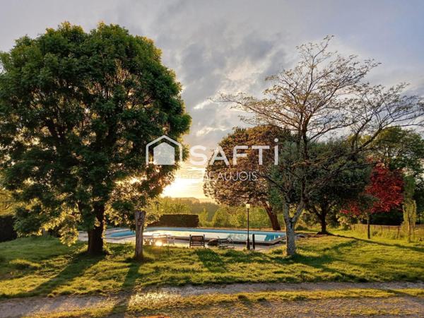 Maison en Pierre, piscine, terrain 1701m2
