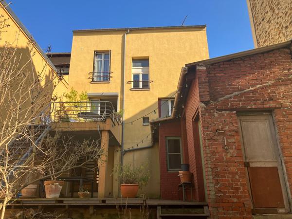 Bagnolet Centre, maison ancienne avec jardin