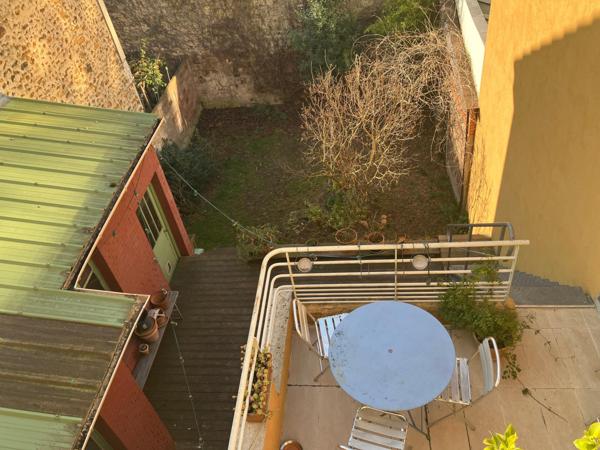 Bagnolet Centre, maison ancienne avec jardin