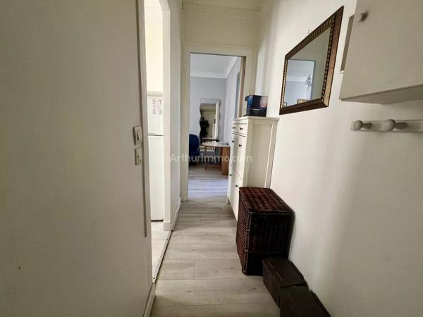 Location                                                      Appartement
                        
                     2 pièces                      31 m2                     à Boulogne-Billancourt