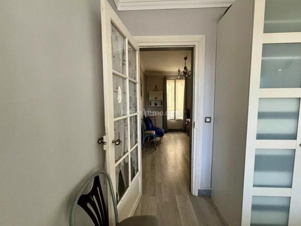Location                                                      Appartement
                        
                     2 pièces                      31 m2                     à Boulogne-Billancourt
