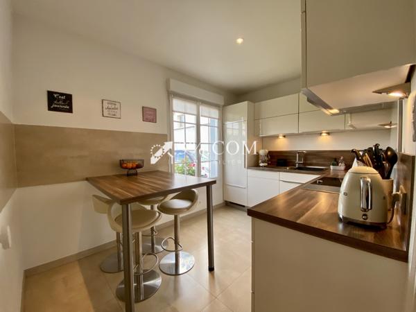 Maison 5 pièce(s) 3 chambre(s) 114.25 m²