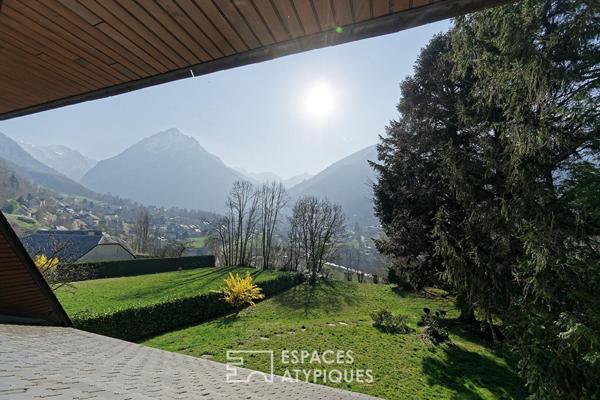 Chalet d’architecte avec vue panoramique sur les sommets