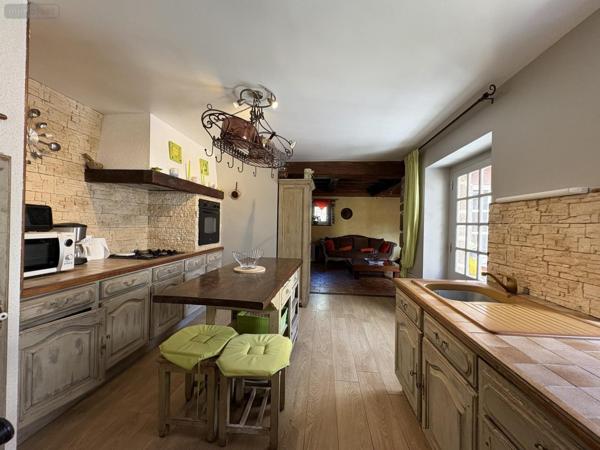 Maison à vendre à Jullouville dans la Manche (50610), ref : VM3893-50026