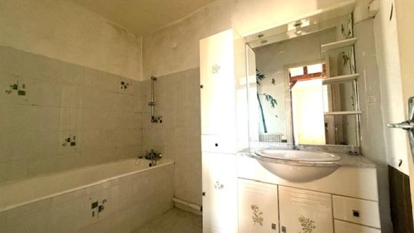 Appartement Agde 3 pièce(s) 60 m2+ 2loggias+1cave