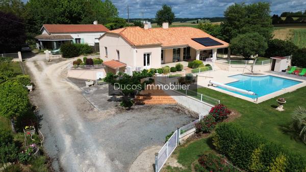 Ensemble immobilier comprenant 2 maisons sur 3 hectares de terrain