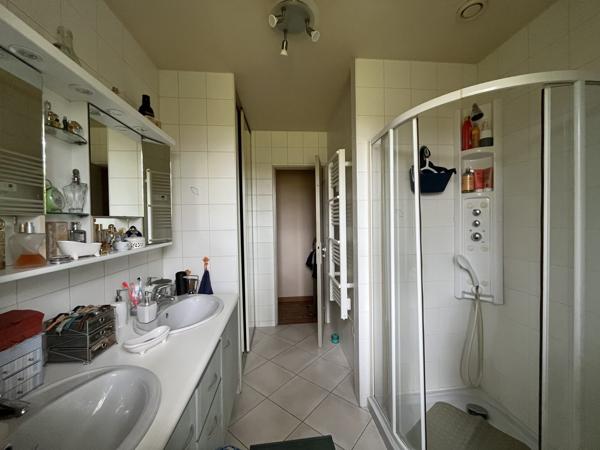 Villa dans les arbres à Quinçay