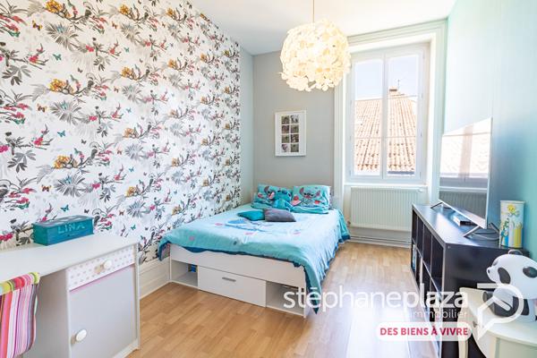 Appartement 4 pièces 107.3 m2