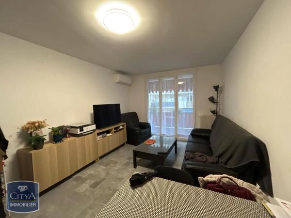 Appartement à louer 2 pièces 49.9m² Nice (06100)