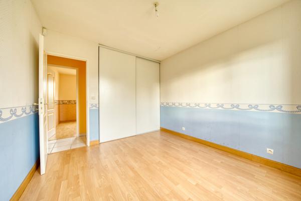 Maison de plain-pied 110 m² avec double garage entre Saintes et Pons 