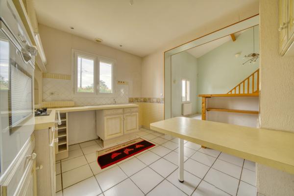 Maison de plain-pied 110 m² avec double garage entre Saintes et Pons 