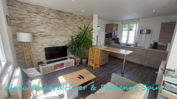 Maison intégralement rénovée et dépendance Villeneuve Saint Germain