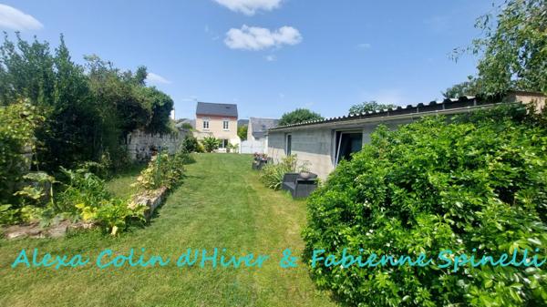 Maison intégralement rénovée et dépendance Villeneuve Saint Germain