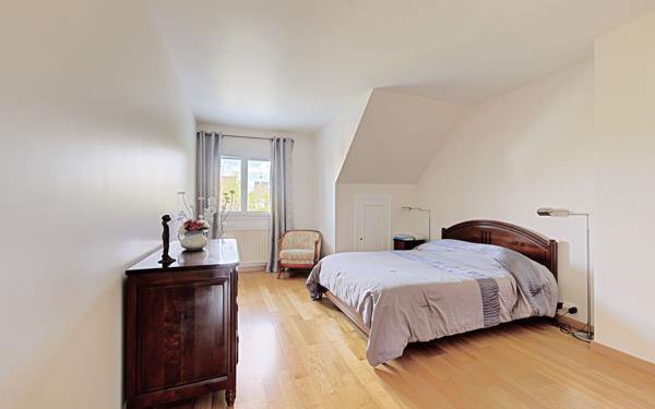 Maison à vendre    5 pièces •  Champs-sur-Marne